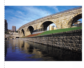 VERSA-LOK Weathered retaining wall used for historic shoreline renovation